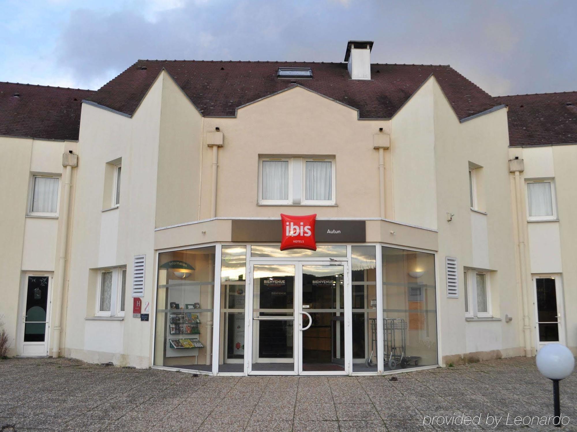 Hotel Ibis オータン エクステリア 写真